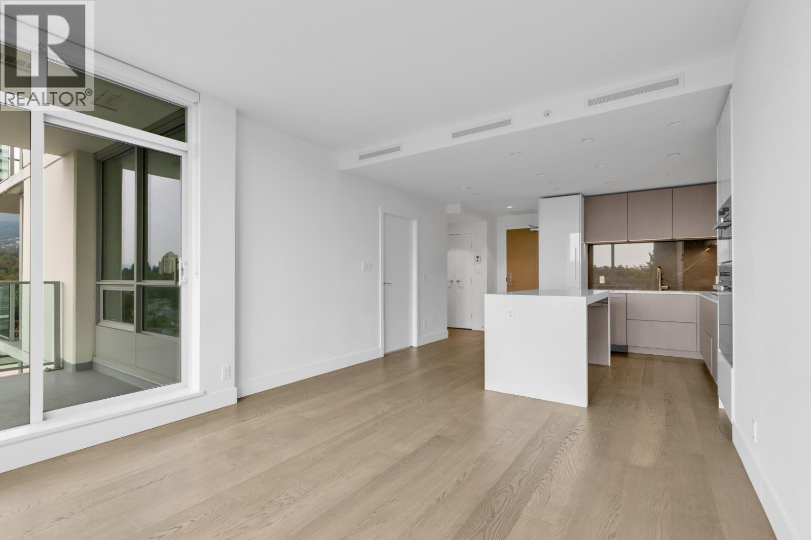 605 1632 LIONS GATE LANE