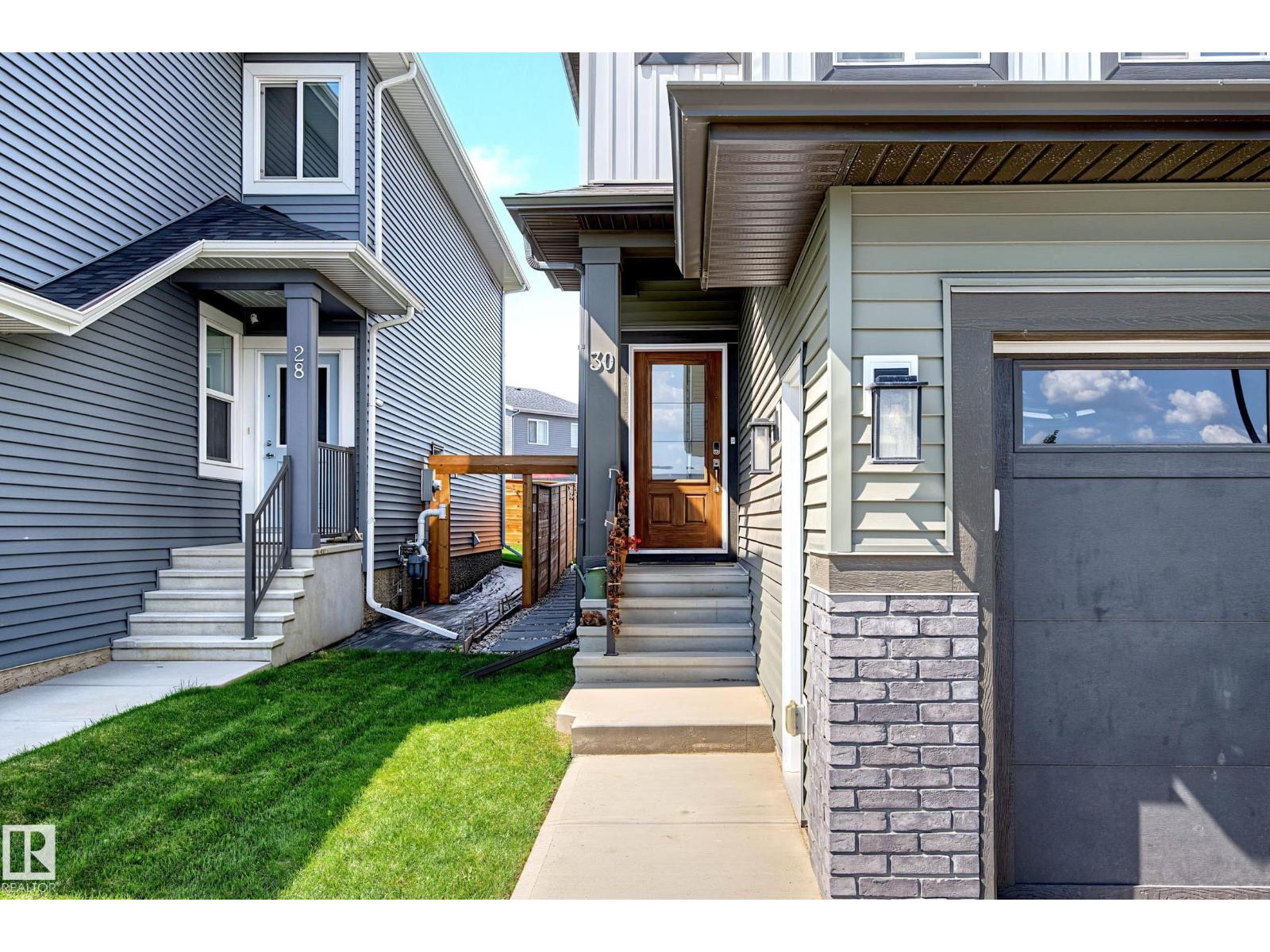 30 ROSEWOOD WY