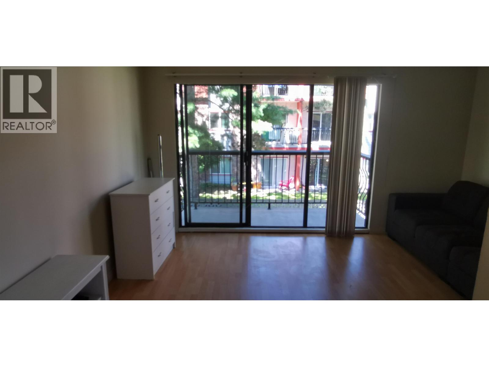 214 8031 RYAN ROAD