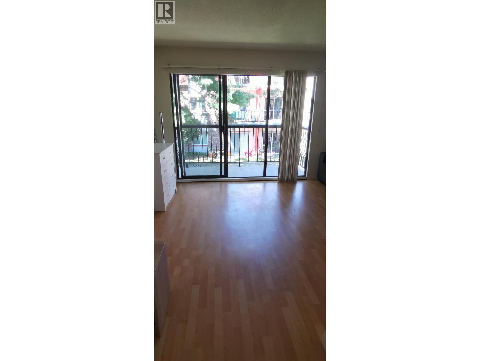 214 8031 RYAN ROAD