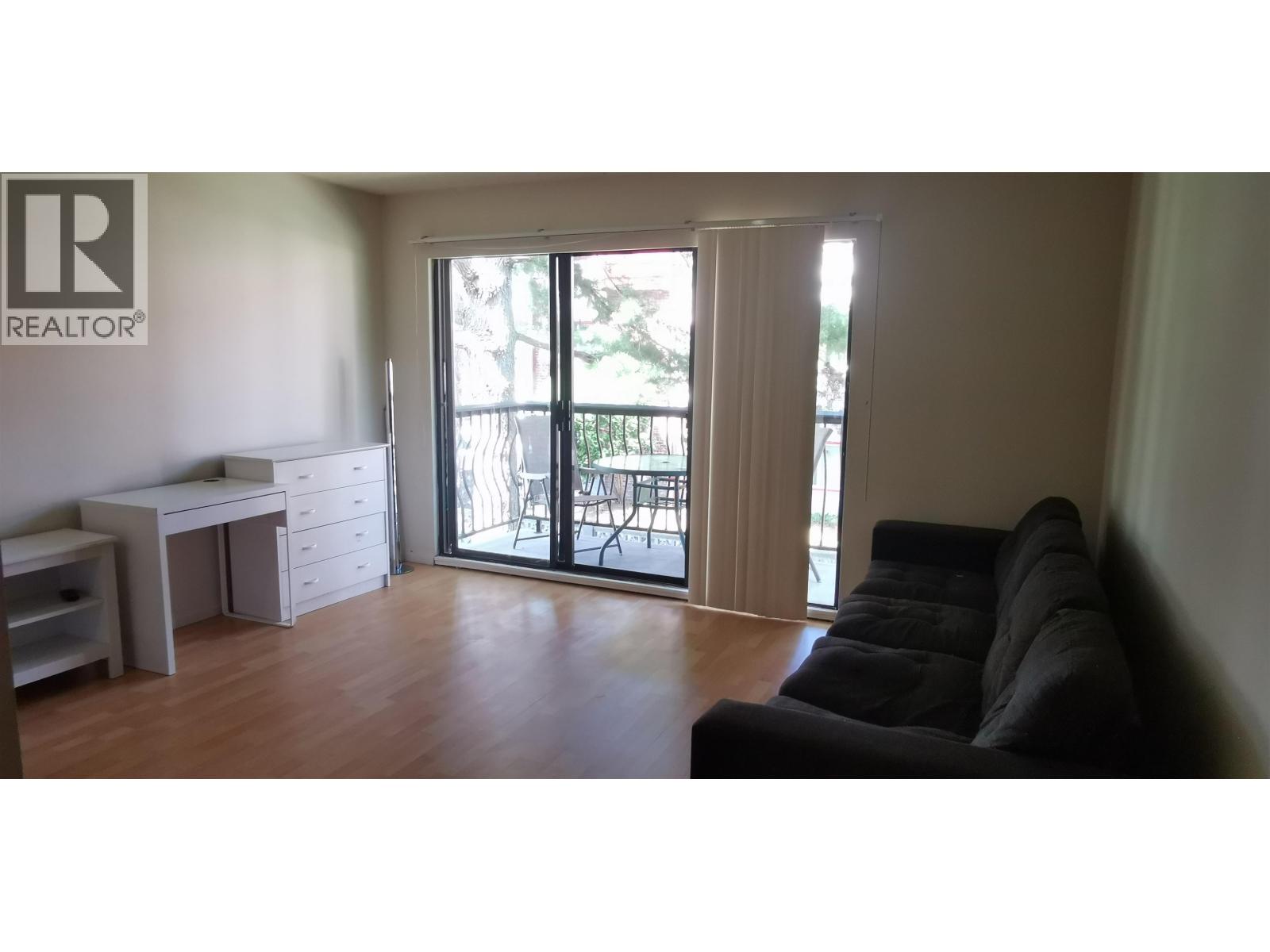 214 8031 RYAN ROAD