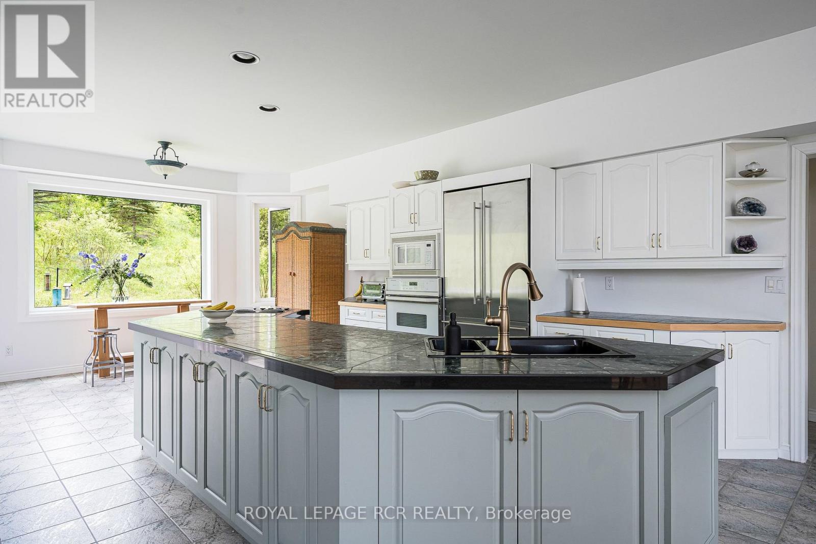 529648 OSPREY-THE BLUE MOUNTAINS TOWNLINE