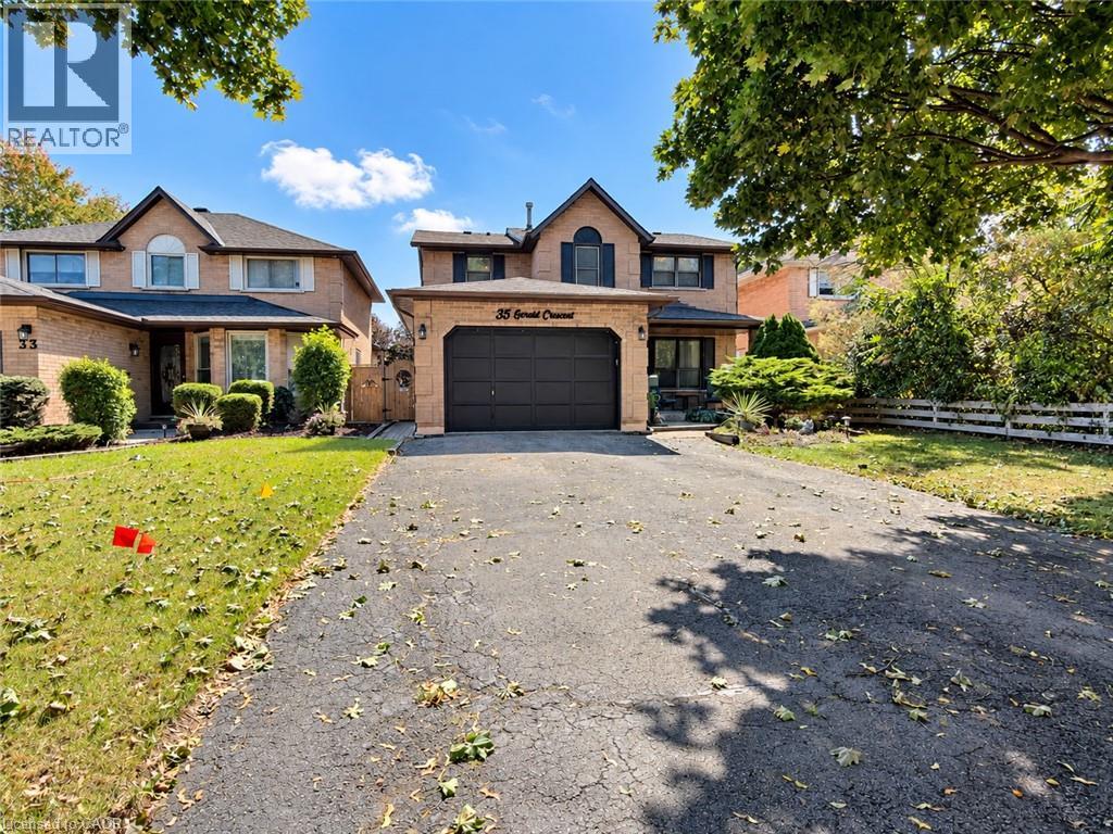 35 GERALD Crescent