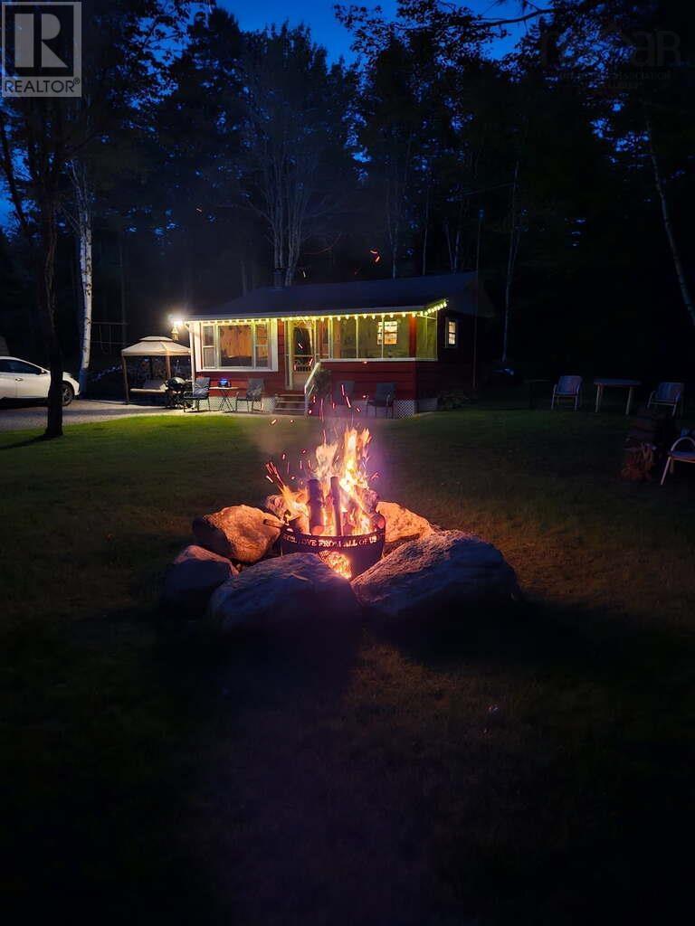 520 Falkenham Road - Photo 3