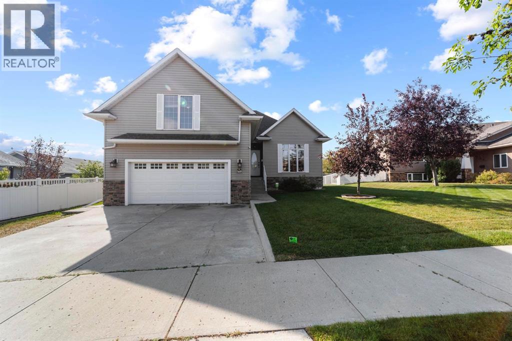 5605 28 AVENUE, CAMROSE, AB T4V 1T2 - Image 1402287199.jpeg?d=l