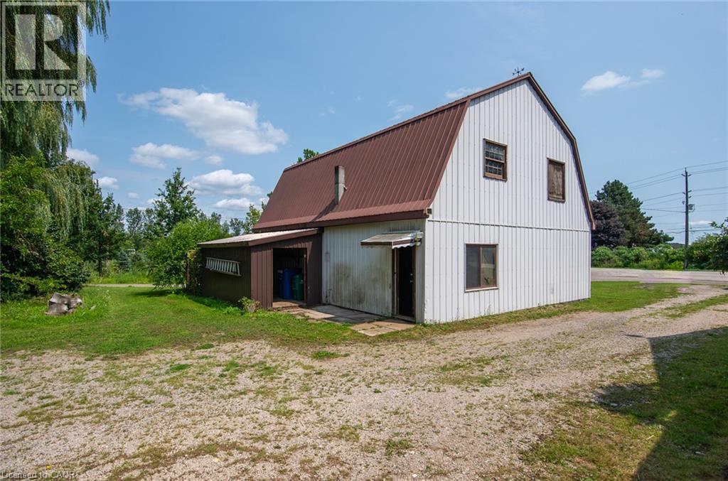 1310 SNYDER'S Road E