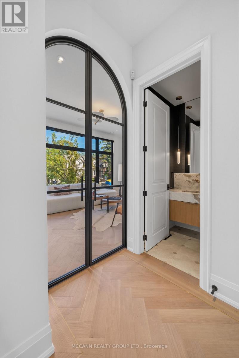 403 MELROSE AVENUE