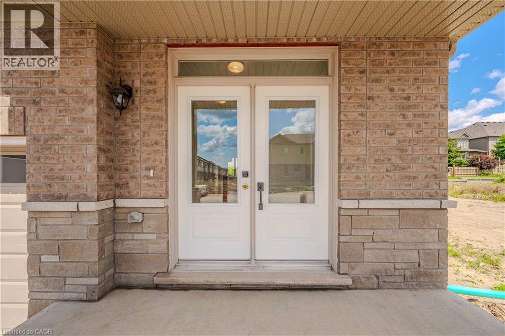 358 ROBERT WOOLNER Street