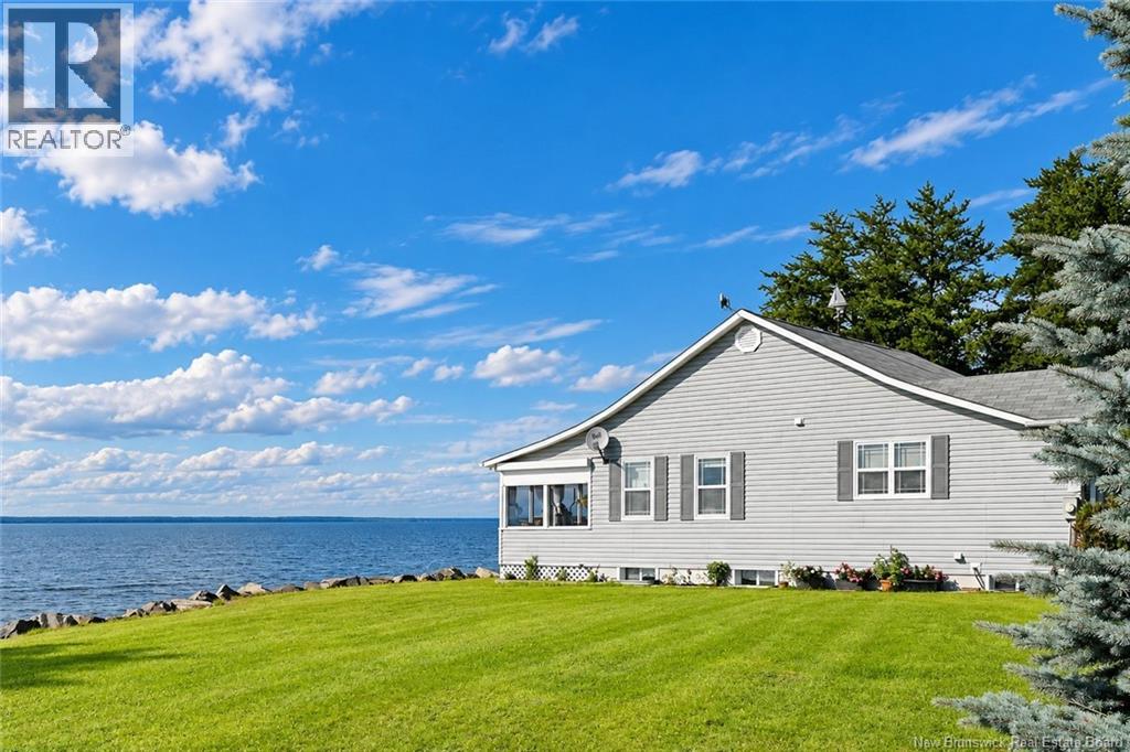 38 Front Road - Photo 1