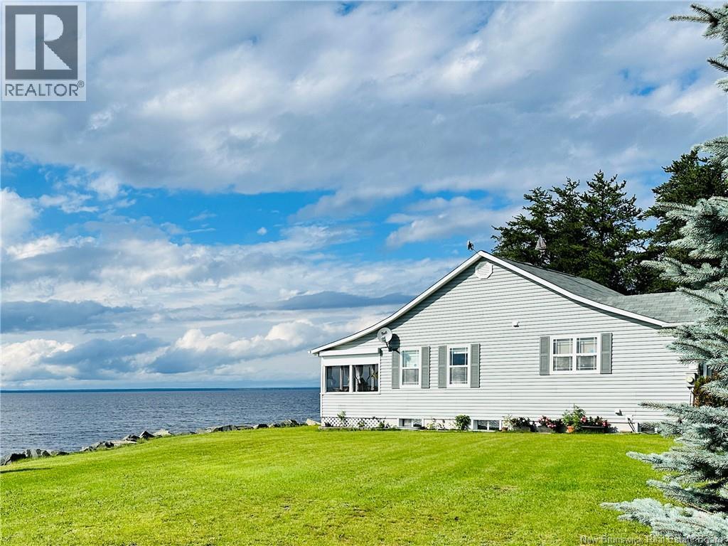 38 Front Road - Photo 1