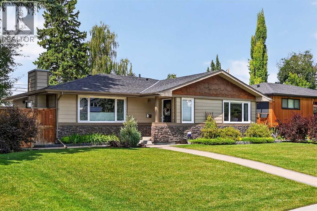 10807 Mapleshire Crescent SE