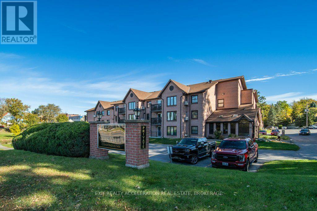 106 - 7 CENTRE STREET S