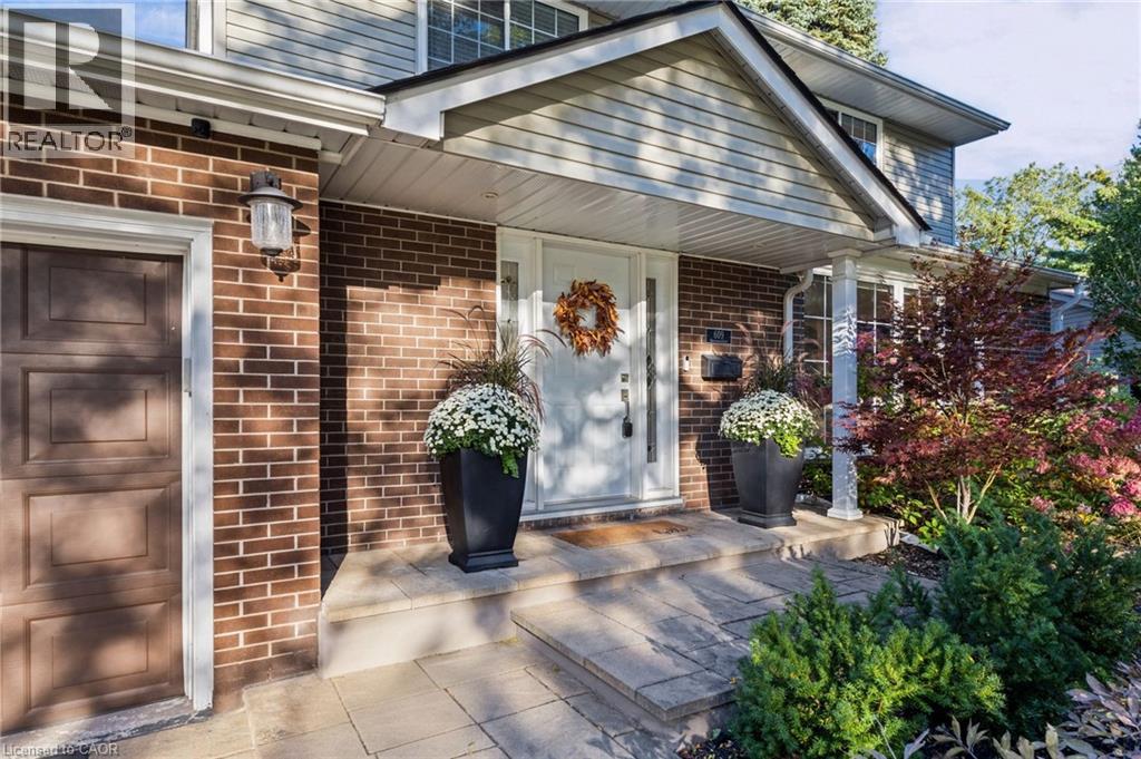 609 CHERRYWOOD Drive