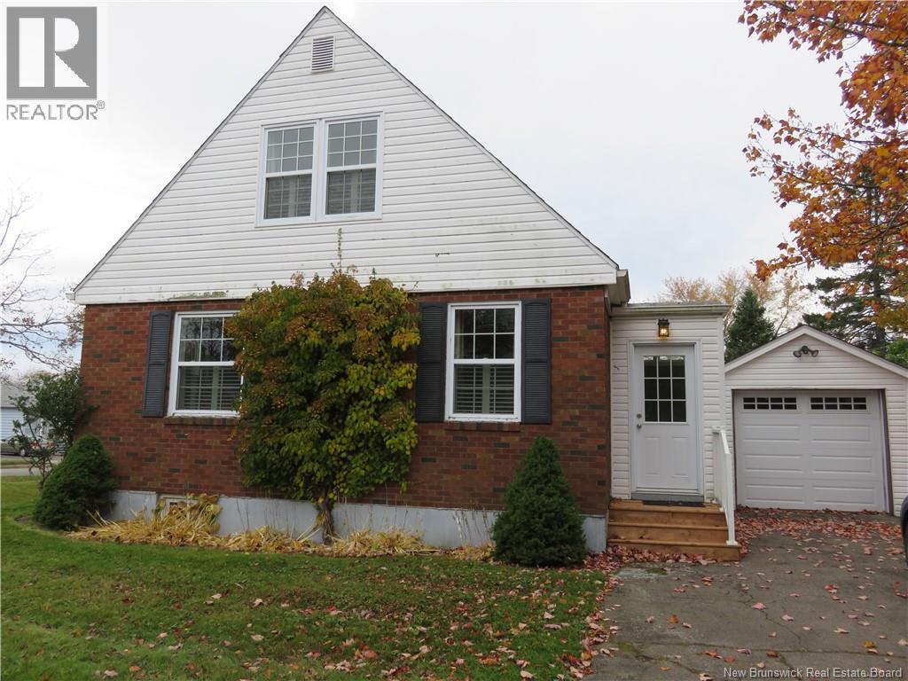 692 Dunn Avenue - Photo 4