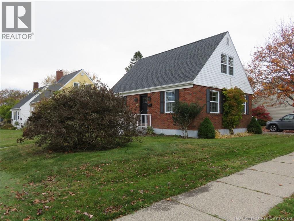 692 Dunn Avenue - Photo 2