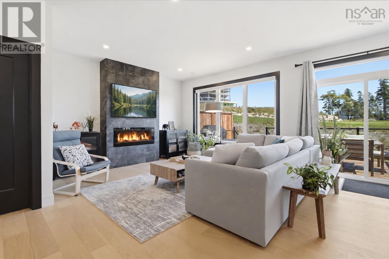 307 Marketway Lane