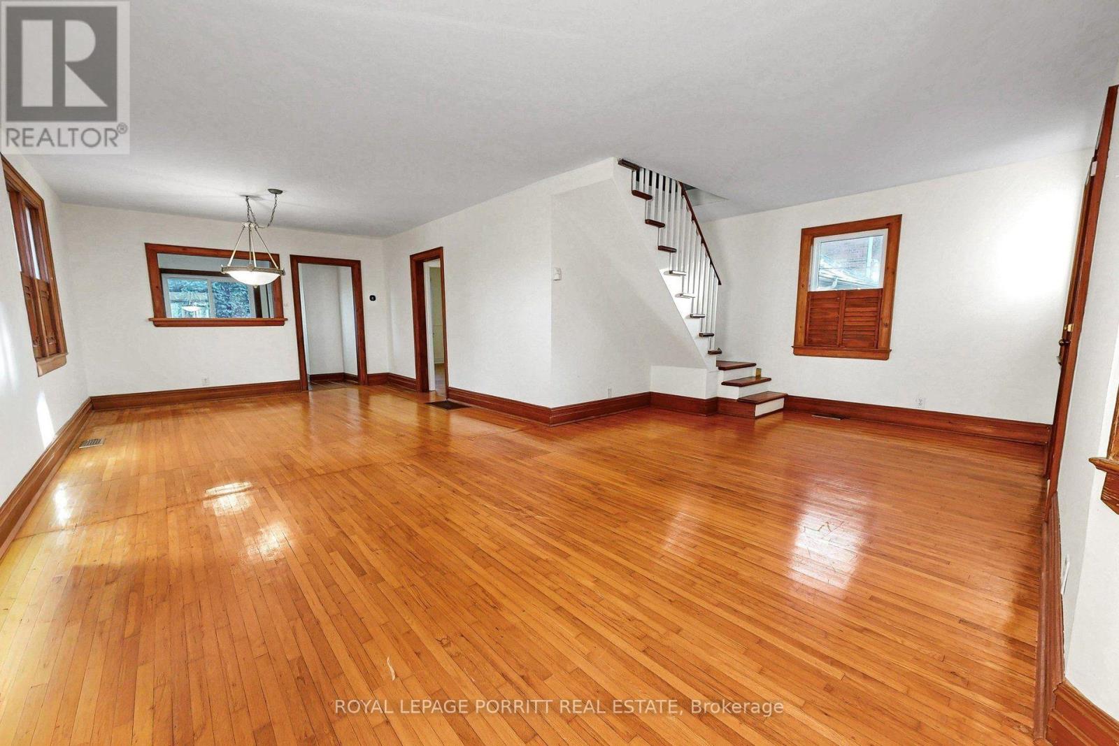 51 ARCADIAN CIRCLE