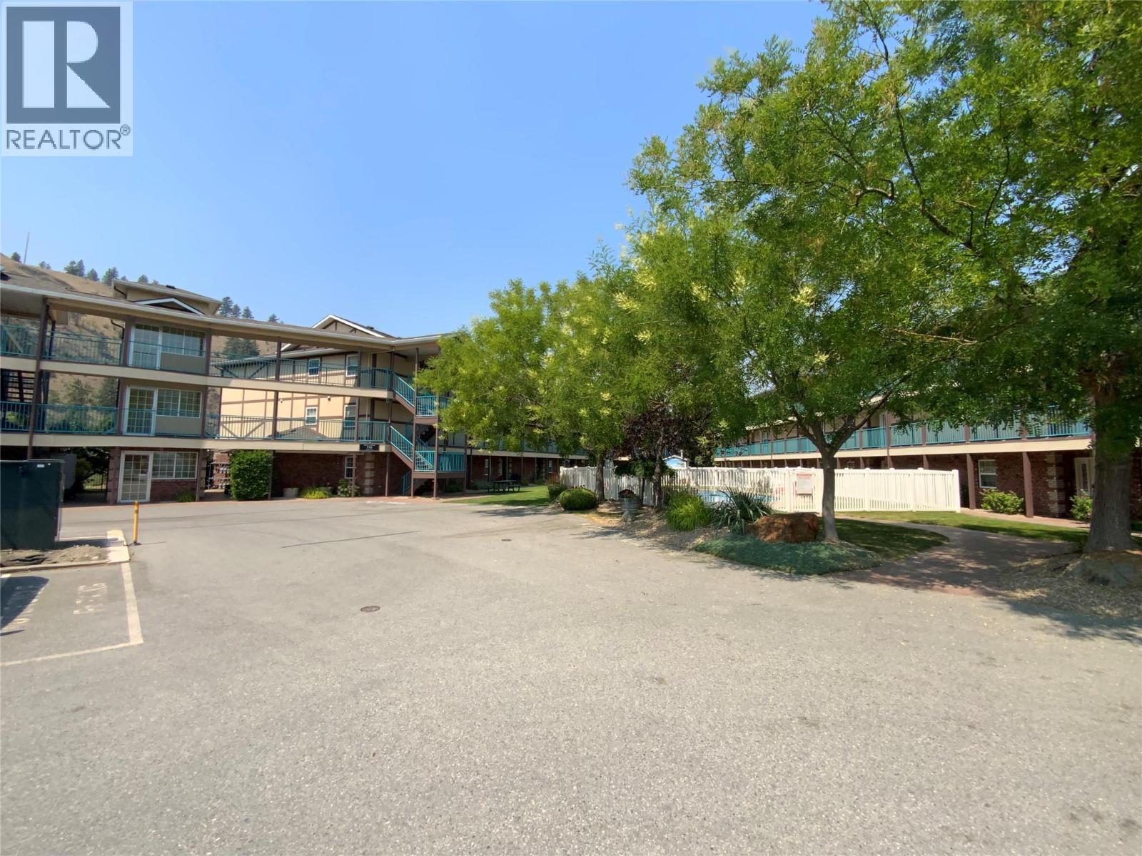 750 Railway Lane Unit# 28