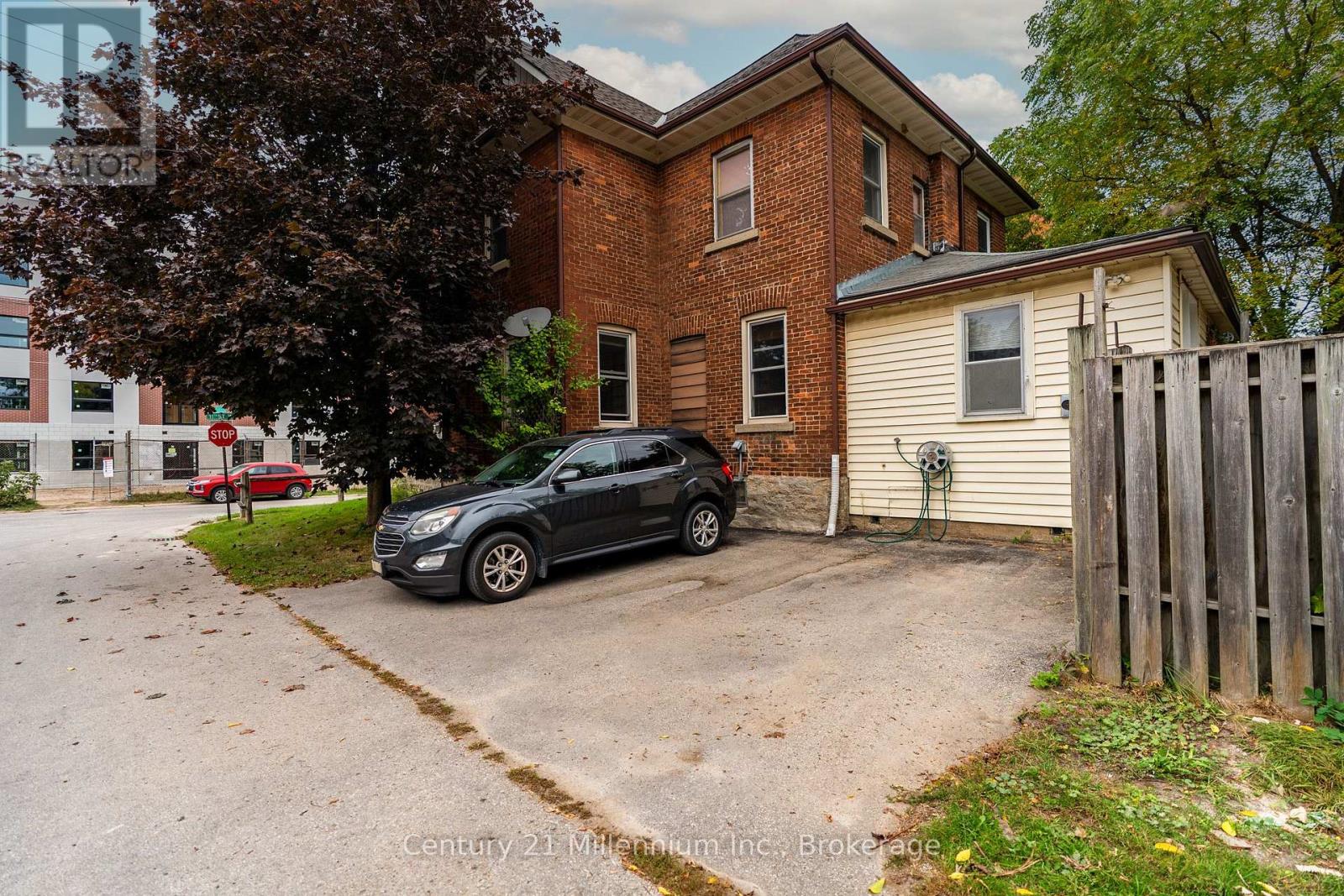 143 11TH STREET W