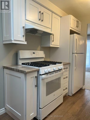 22 Bula Dr, St. Catharines (Lakeport), ON 4