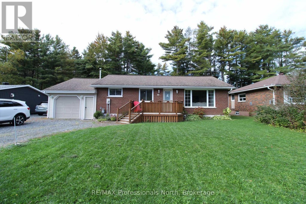 83 PINE STREET, BRACEBRIDGE (MACAULAY), ON P1L 1K8 - Image 820145569.jpeg?d=l