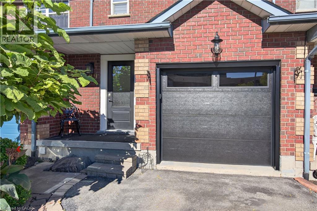 149 ESSLING Avenue