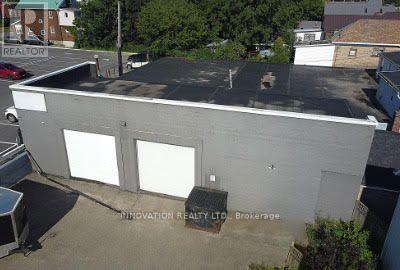 40 MAIN STREET E