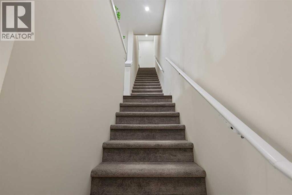 58 Evanscrest Court NW