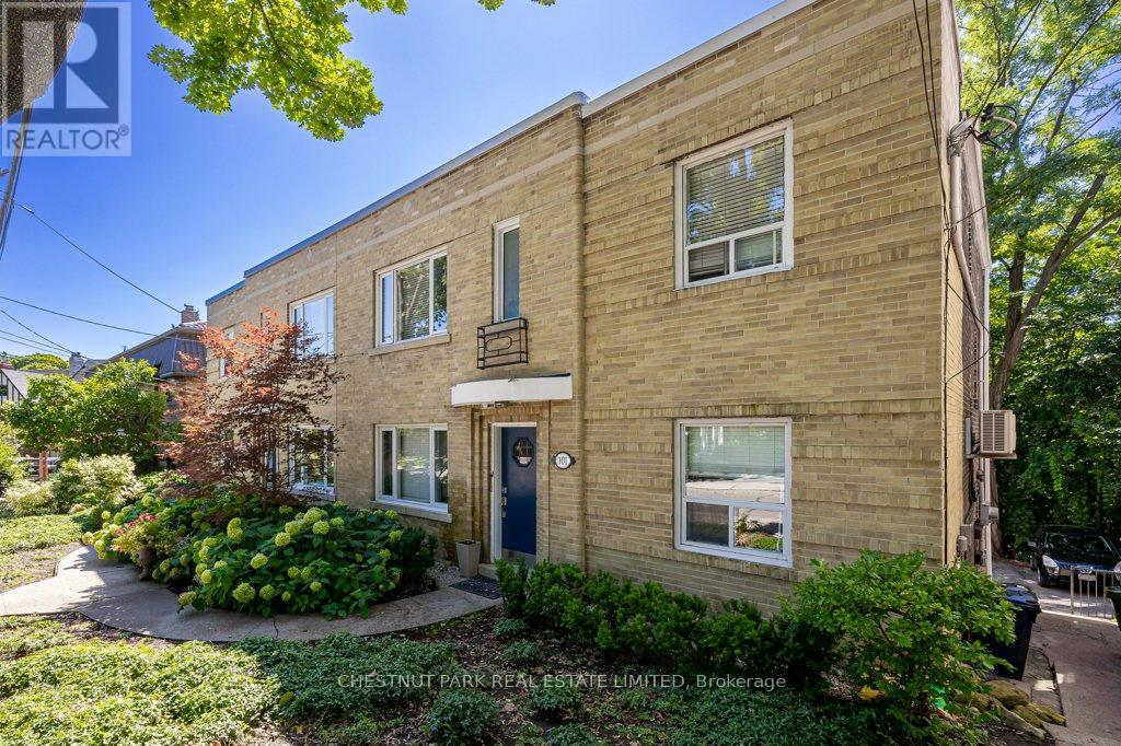 UPPER - 101 CHATSWORTH DRIVE