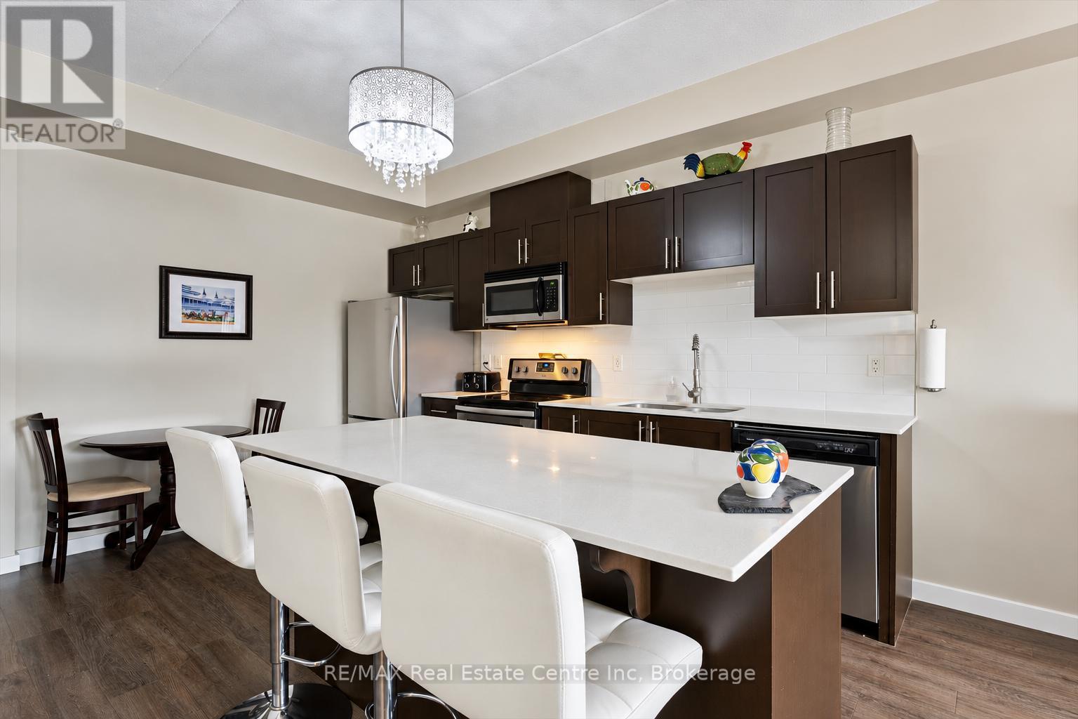 103 - 25 KAY CRESCENT