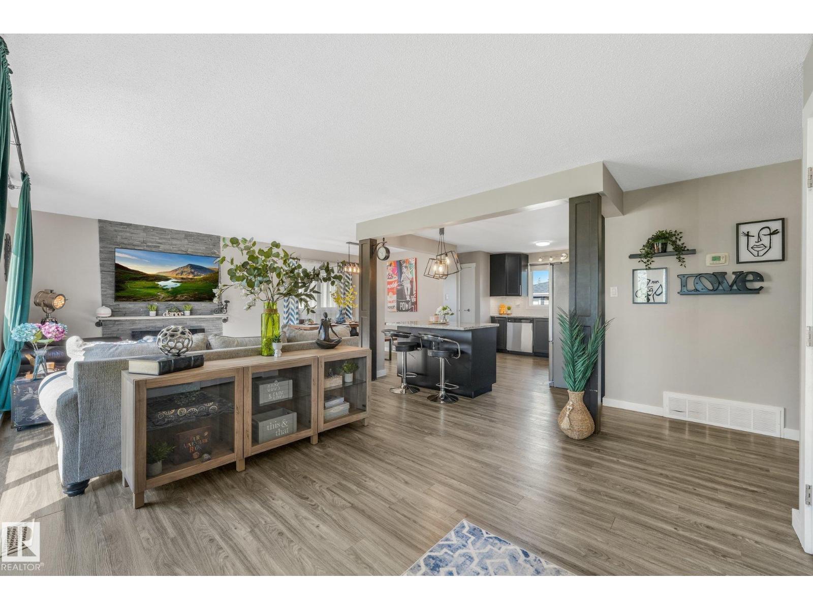 14115 70 ST NW