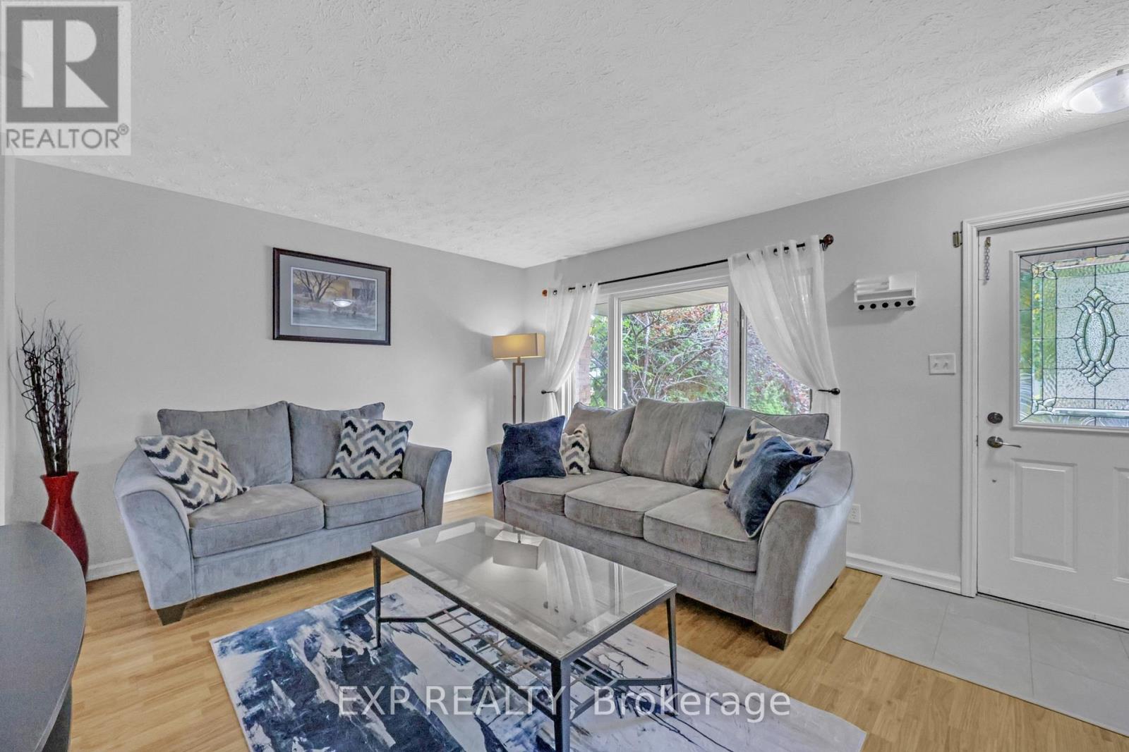 220 SCOTT ROAD