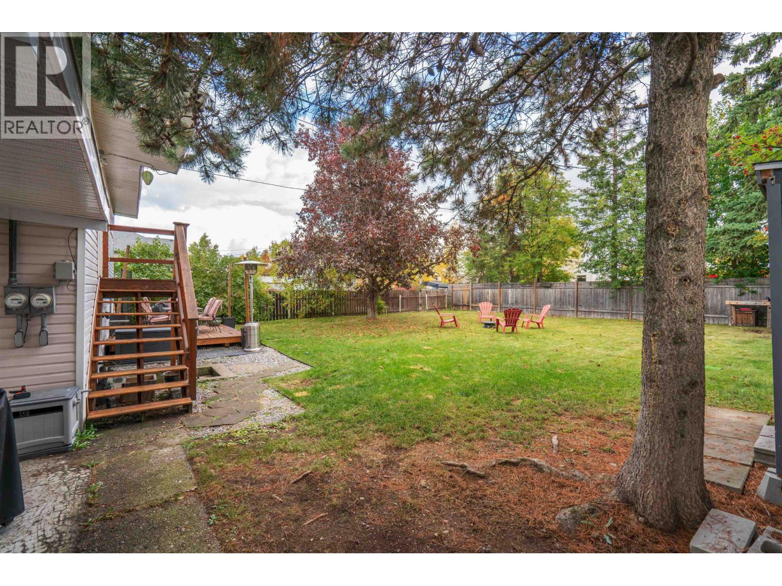 894 IRWIN STREET
