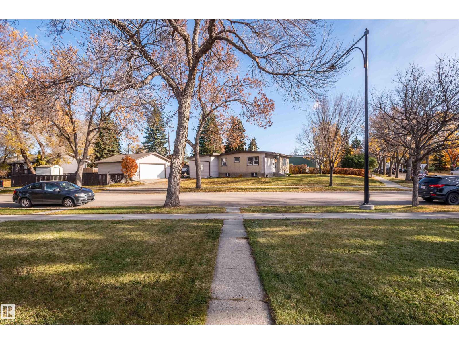 12412 134 ST NW