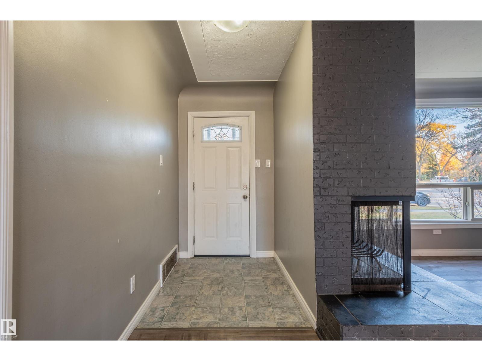 12412 134 ST NW