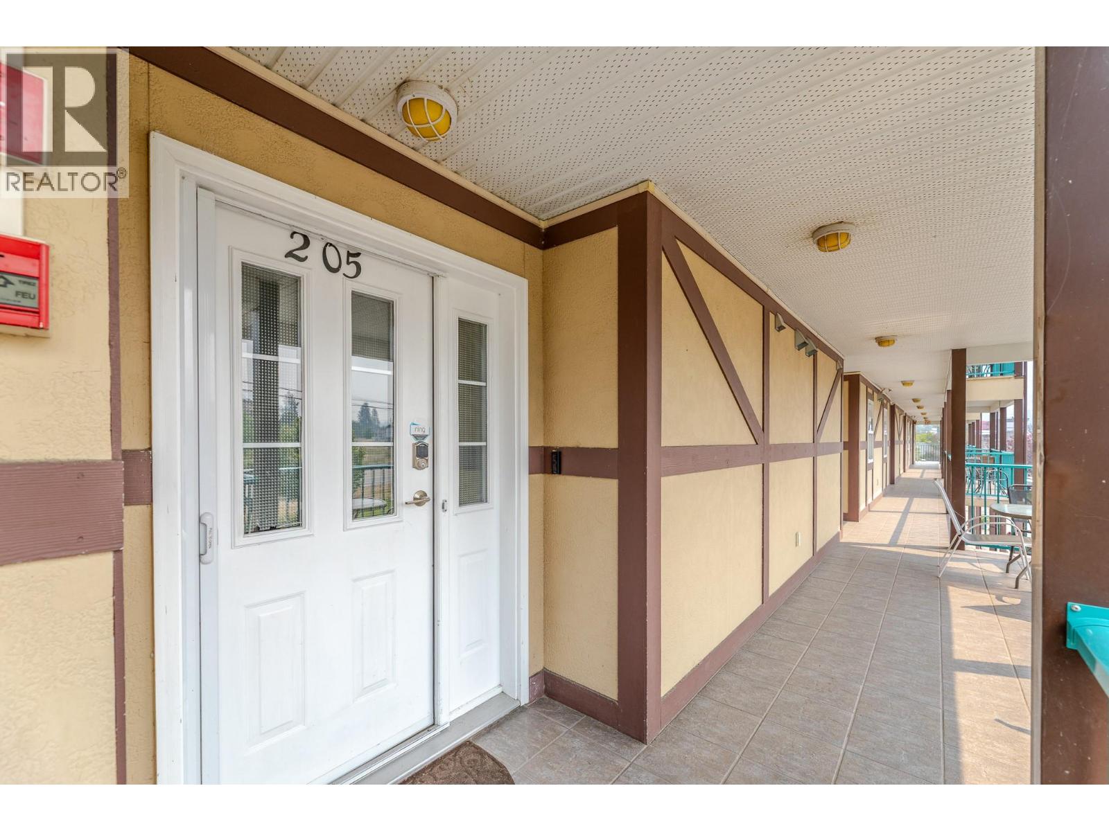850 Railway Lane Unit# 205