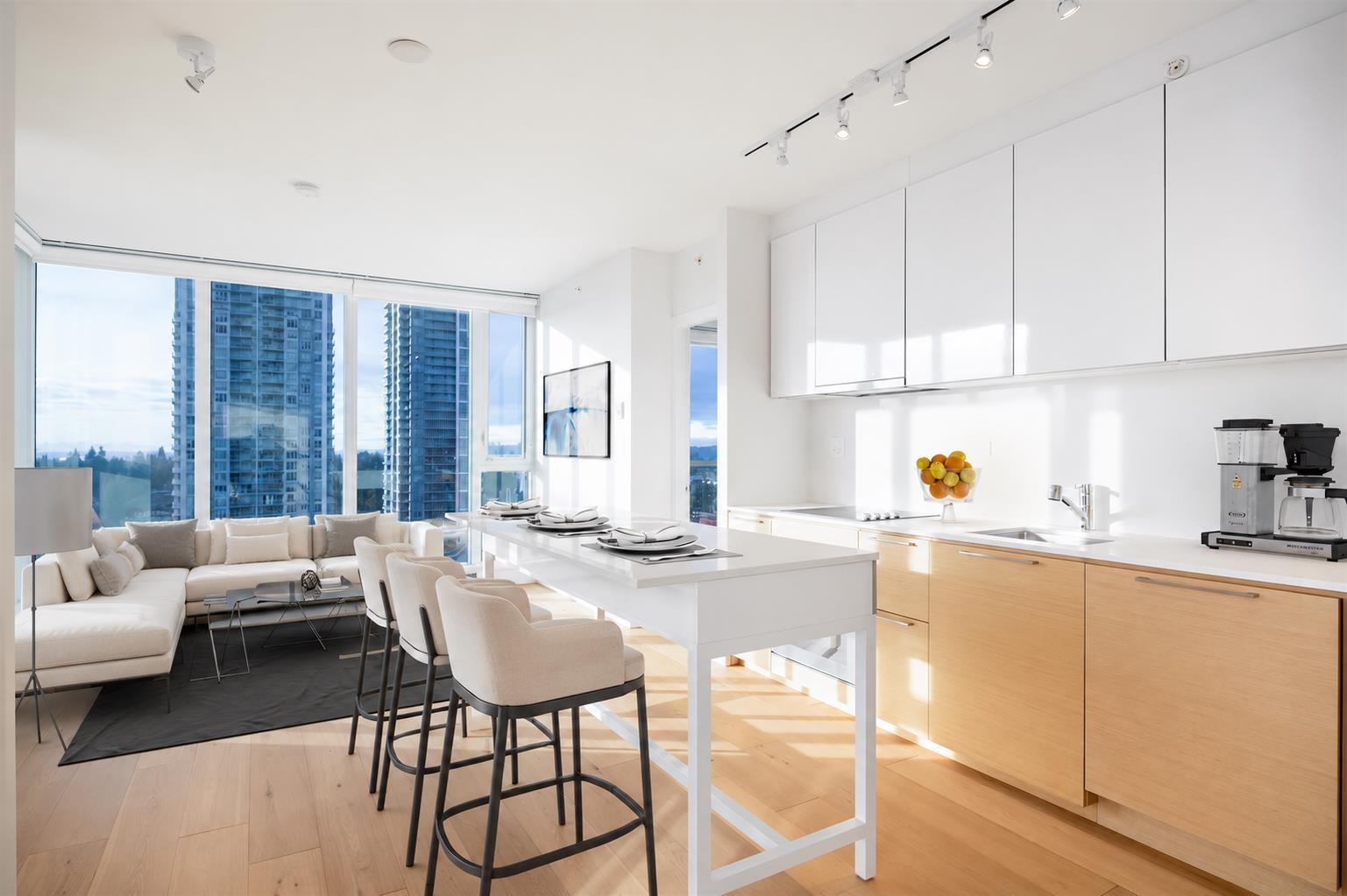 1702 13438 CENTRAL AVENUE