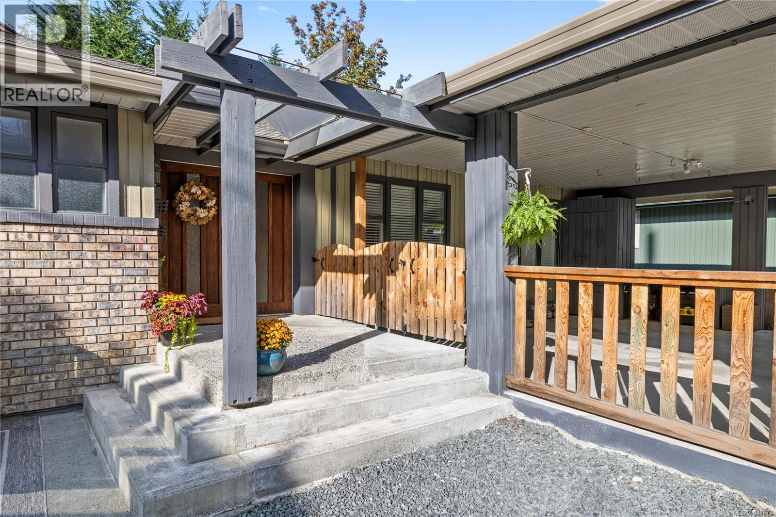 3557 Fairview Dr