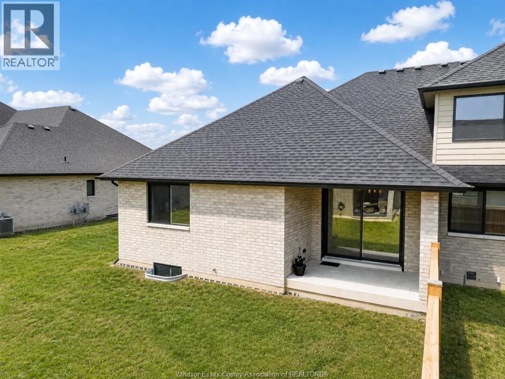 53 CALLAMS BAY CRESCENT