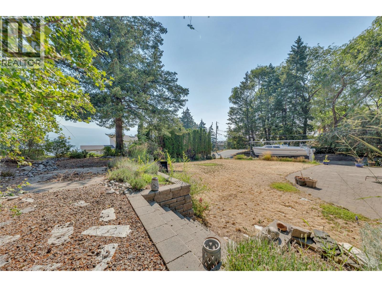 14416 Fisher Close