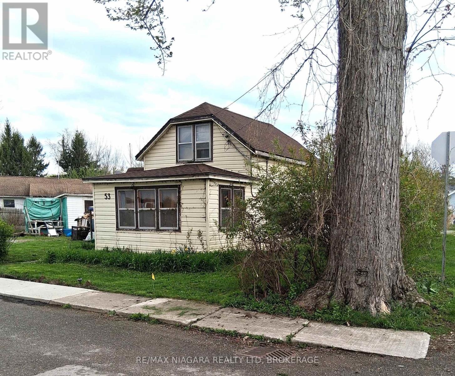 53 CAMBRIDGE ROAD E