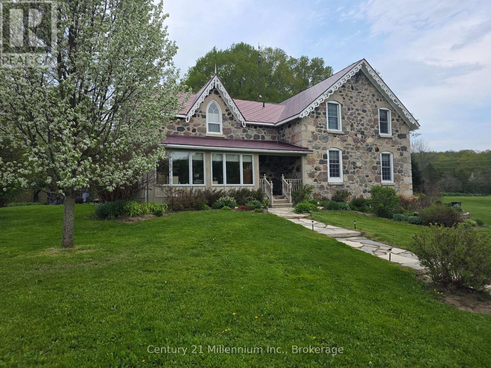 395 ELSINORE ROAD N