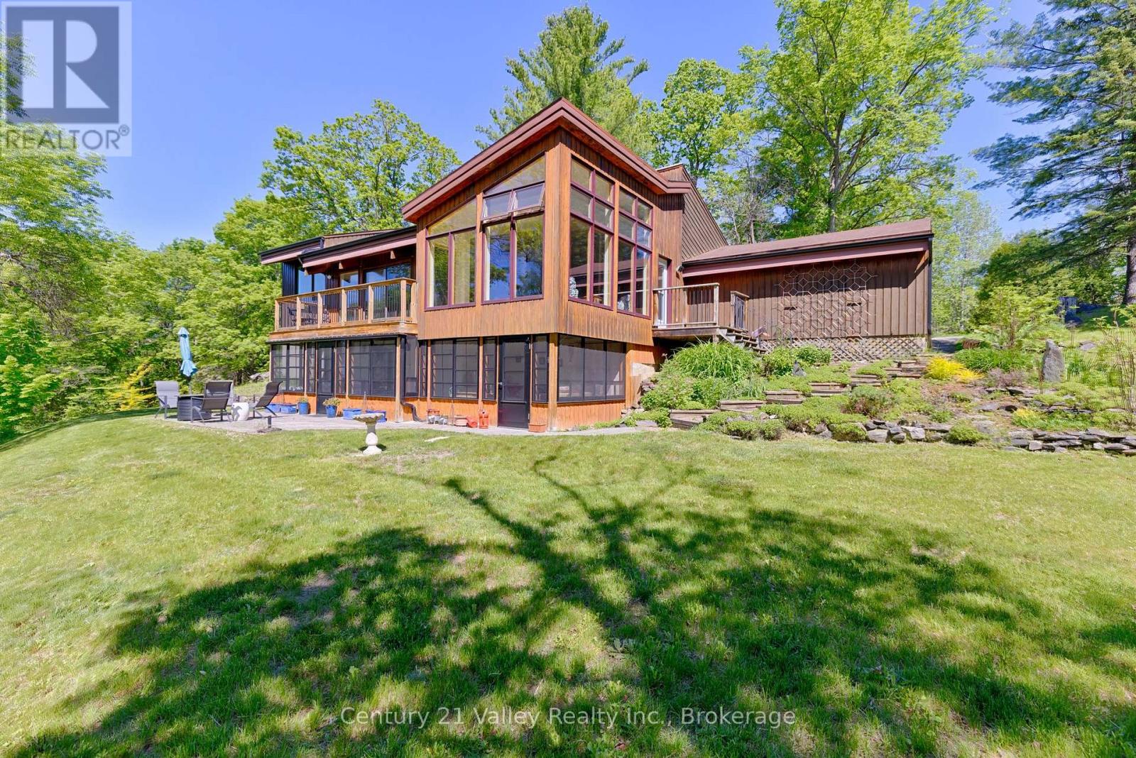 3233 CALABOGIE ROAD