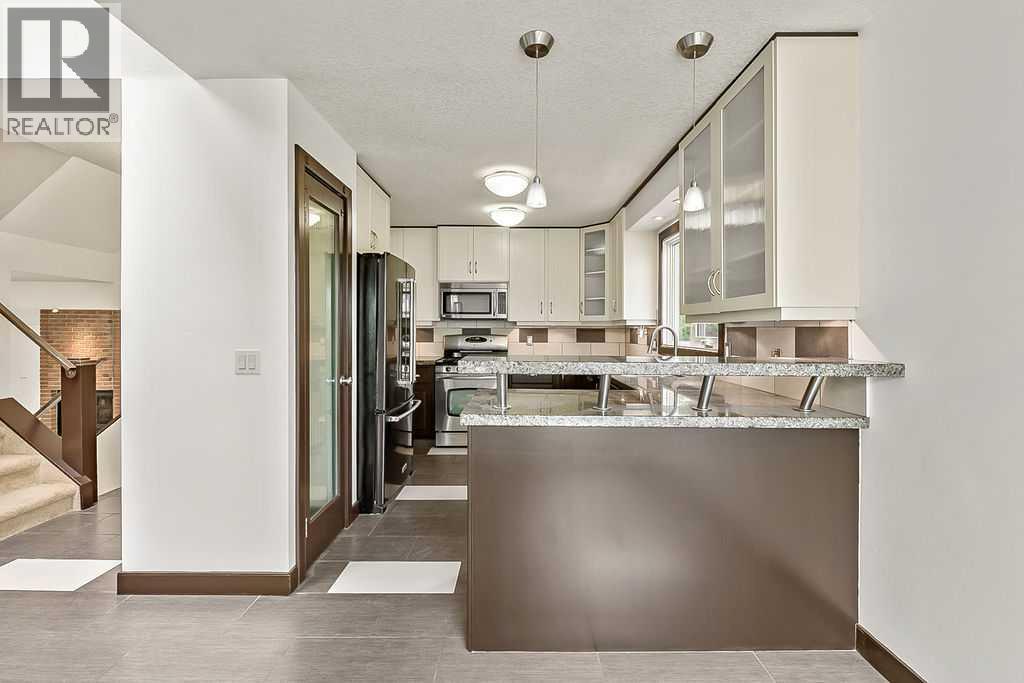 200 Bernard Drive NW