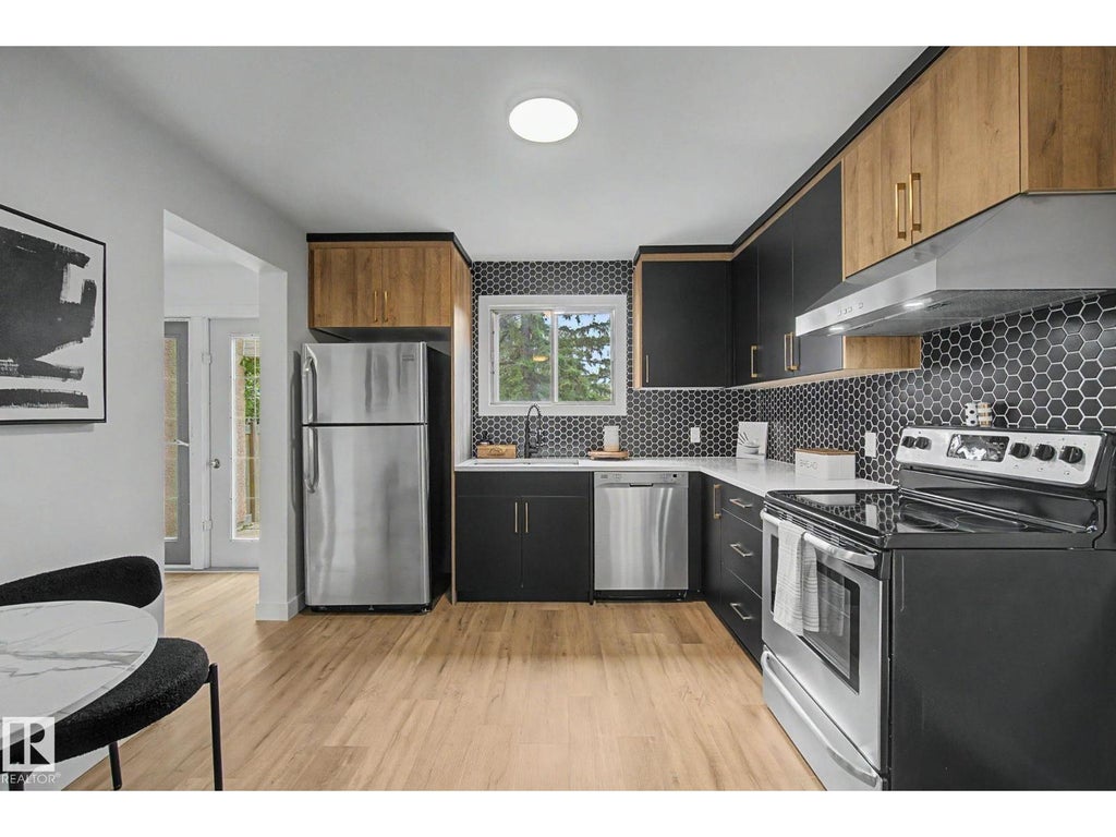133 GRANDIN VG, ST. ALBERT, AB T8N 1R9 - Image 1924970786.jpeg?d=l
