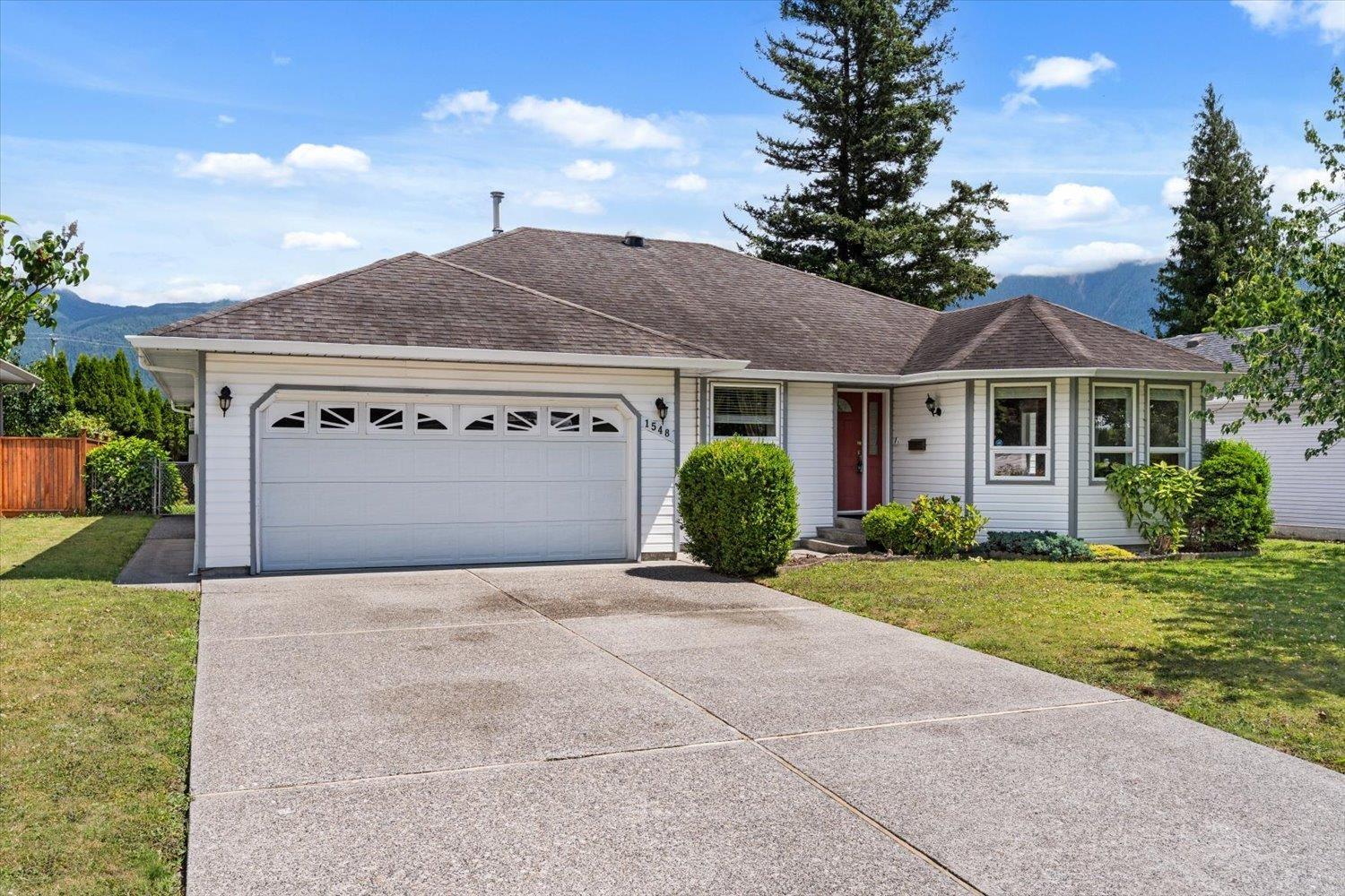 1548 CANTERBURY DRIVE, Agassiz