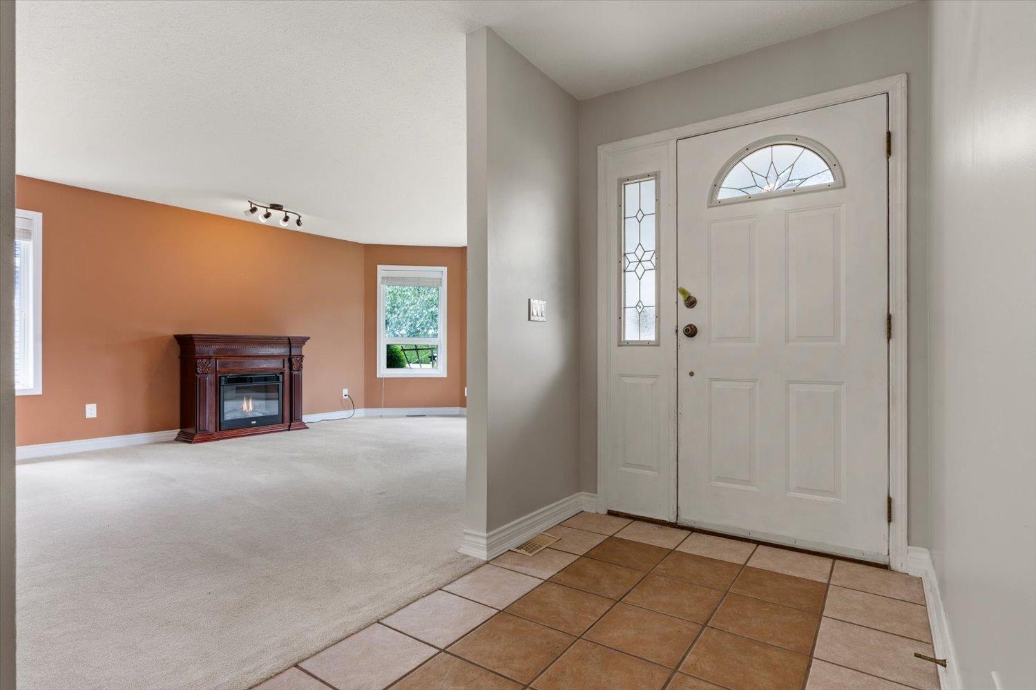 1548 CANTERBURY DRIVE, Agassiz