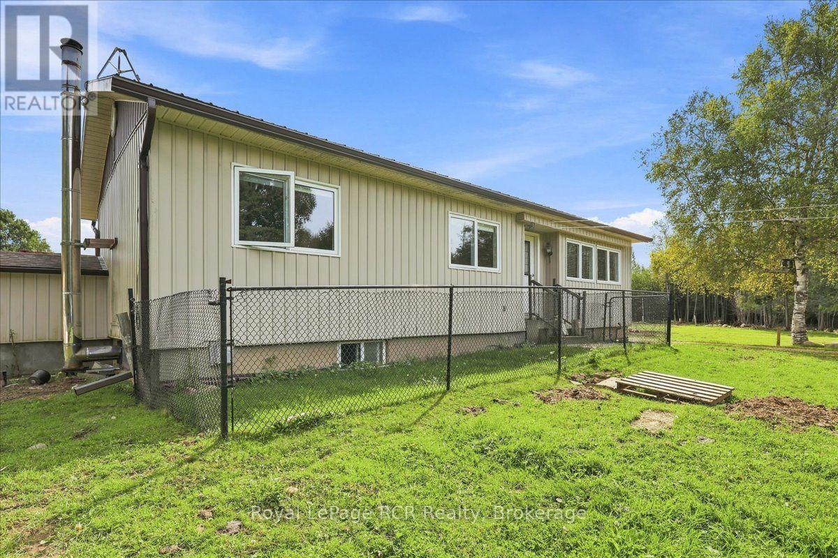 151601 SOUTHGATE SIDEROAD 15