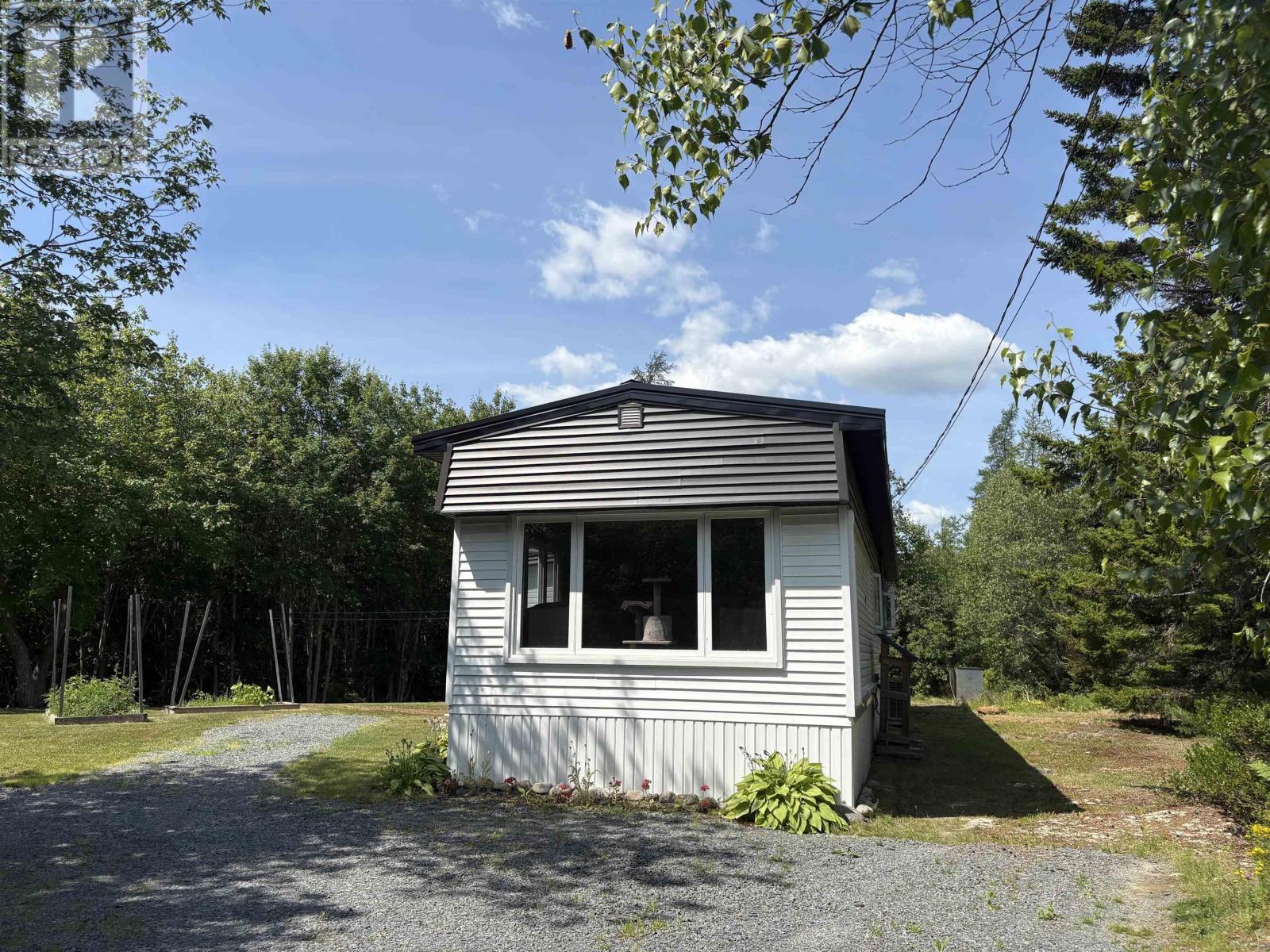 2218 Highway 332 - Photo 2