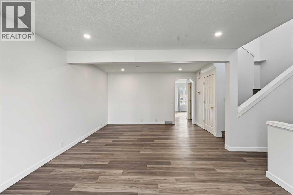 244 Harvest Gold Circle NE